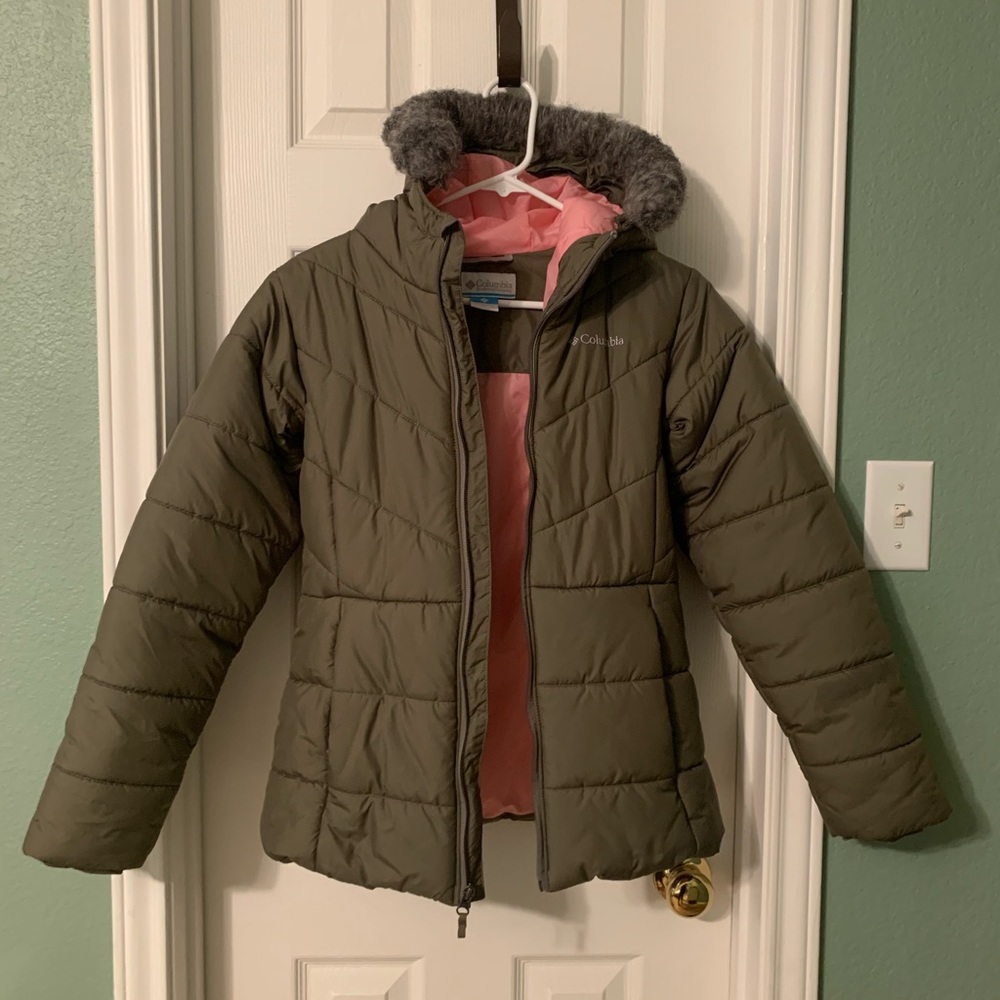 Girls Columbia "Katelyn Crest” Ski Jacket Sz Large in Olive / Pink